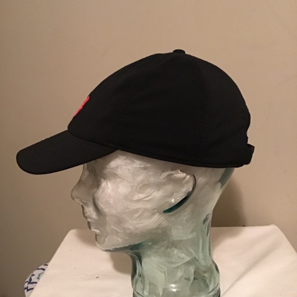 🔥#120, Under Armour, Women’s, one size fits most, new condition, see photos - Picture 2 of 6